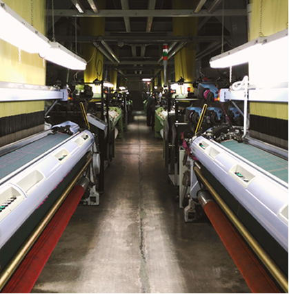 WEAVING + SERVICE. Our total production is manufactured in our factory in Agullent, Spain
29 jacquard mills – More than 1,500,000  linear metres per year - 350p / m