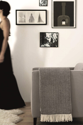 SKYLINE 18042 - MANTA - BLANKET - COUVERTURE - PLAID FLECOS · FRINGED PLAIDS · PLAIDS FRANGÉS